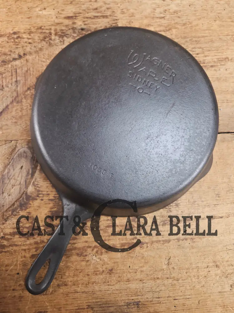 Priced to Sell! 1930’s Wagner #8 Cast Iron Skillet 1058 B. For gas and electric ranges Skillet