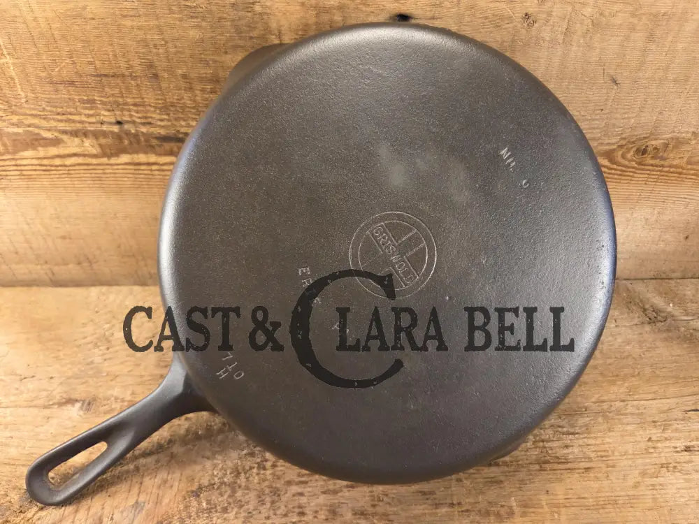 Priced to Sell! 1940’s #9 Griswold SBL (710 H) cast iron skillet. #710 Skillet