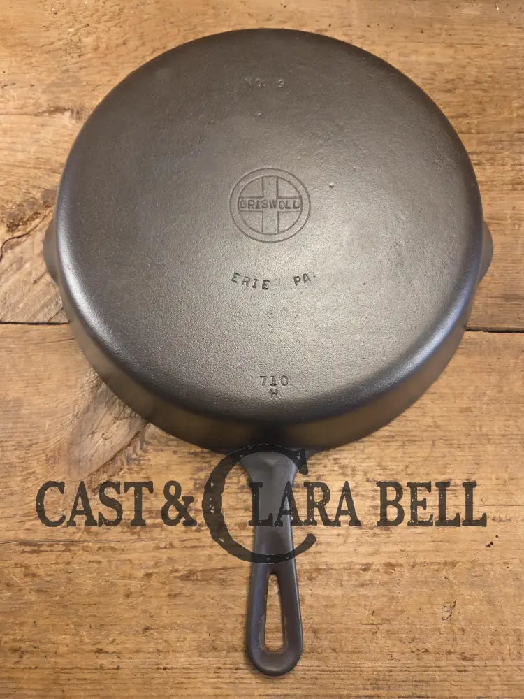 Priced to Sell! 1940’s #9 Griswold SBL (710 H) cast iron skillet. #710 Skillet