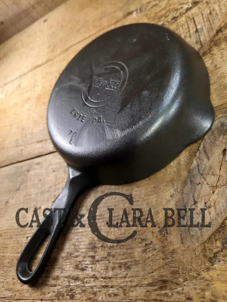 Priced to Sell! 1940βs Griswold No. 3 Cast Iron Egg Skillet with Small Block Logo 709