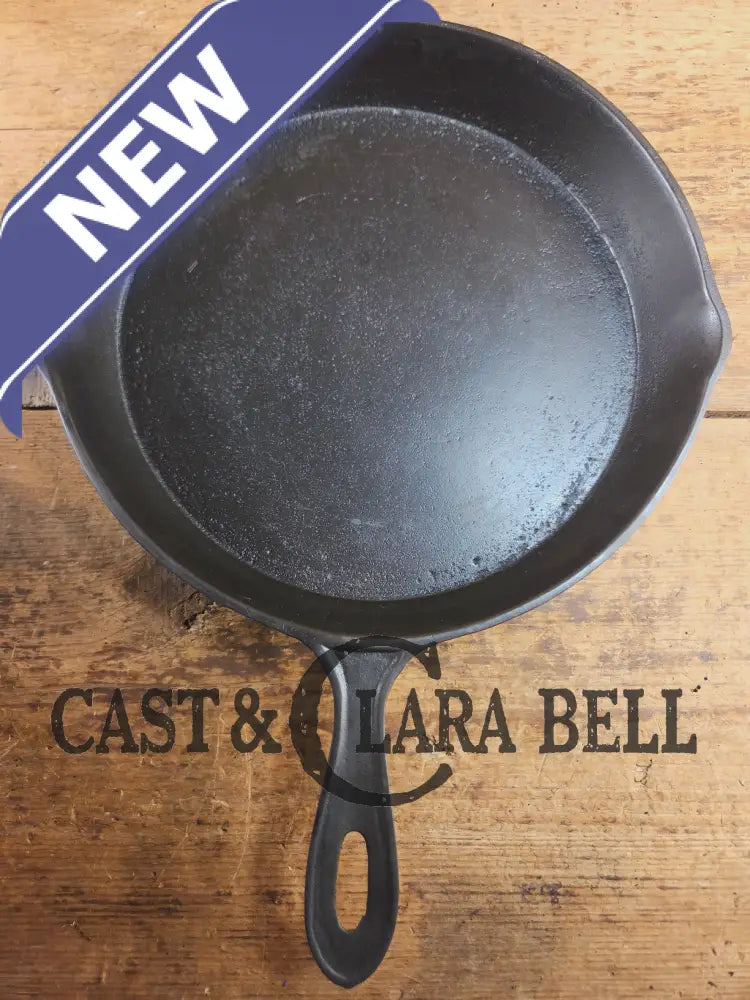 Priced to Sell! Antique elegant gate-marked unknown #10 skillet. Awesome piece of history! Skillet