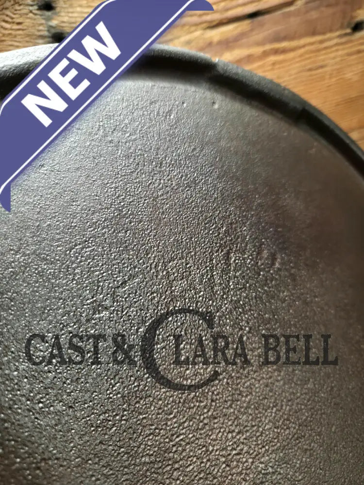 Priced to Sell! Beautiful hard to find Griswold ERIE 1st Series #12 Round Griddle with Bail! You donโt see these often!