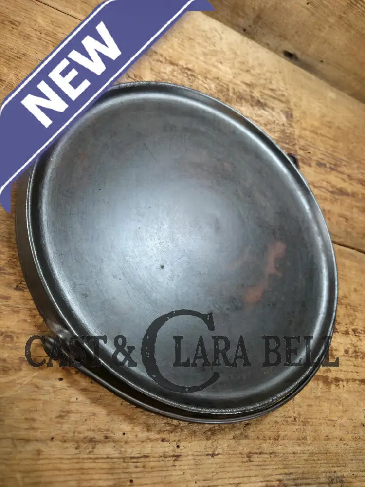 Priced to Sell! Beautiful hard to find Griswold ERIE 1st Series #12 Round Griddle with Bail! You donโt see these often!