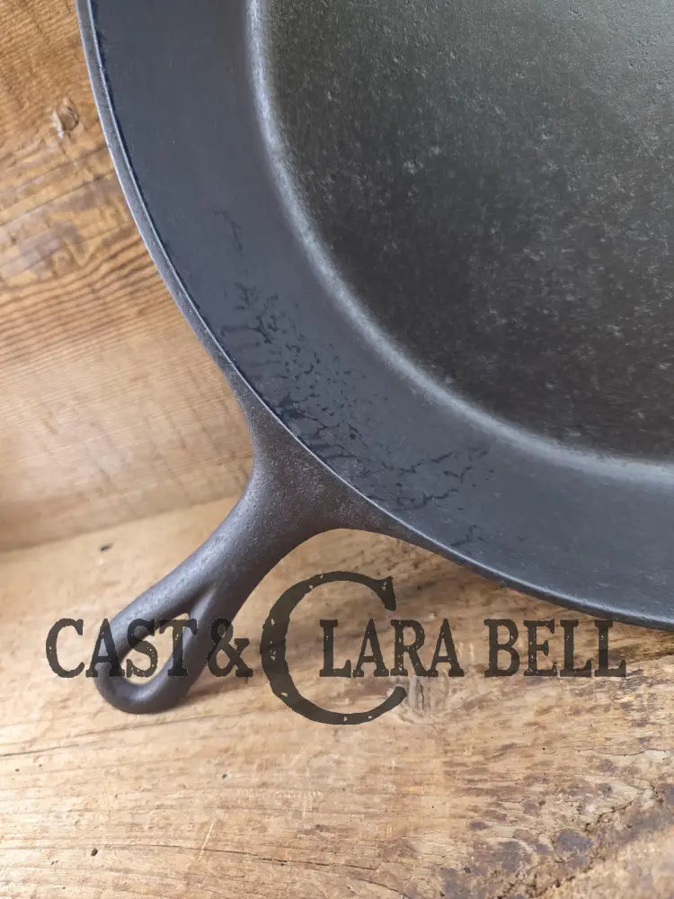 Priced to Sell! BIG skillet Great Price! 1910โs Griswold #10 Skillet large slant logo 716 ERIE series. Great value