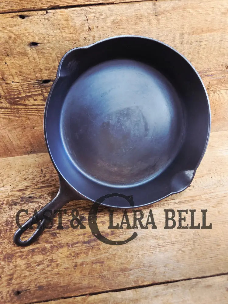 Priced to Sell. Early 1900’s Erie (Griswold) #8 Cast Iron Skillet. 6th Series Model. GREAT daily user! Skillet