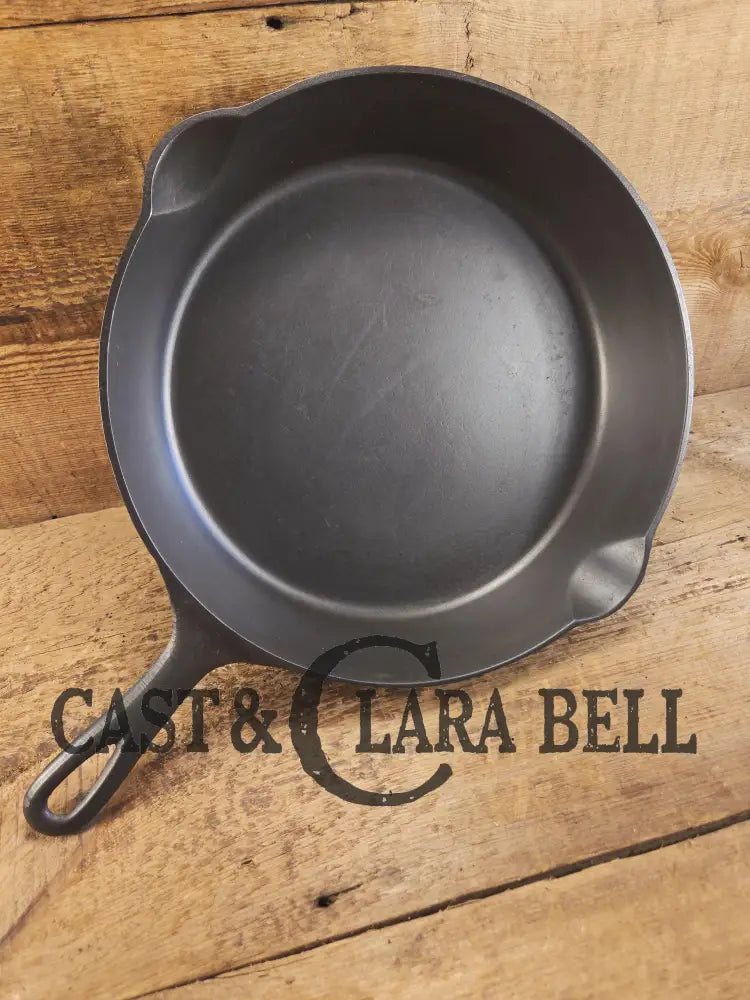 Priced to Sell. Early 1900βs Erie (Griswold) #9 Cast Skillet 710A. 6th Series Model light sulfur pitting on outside.