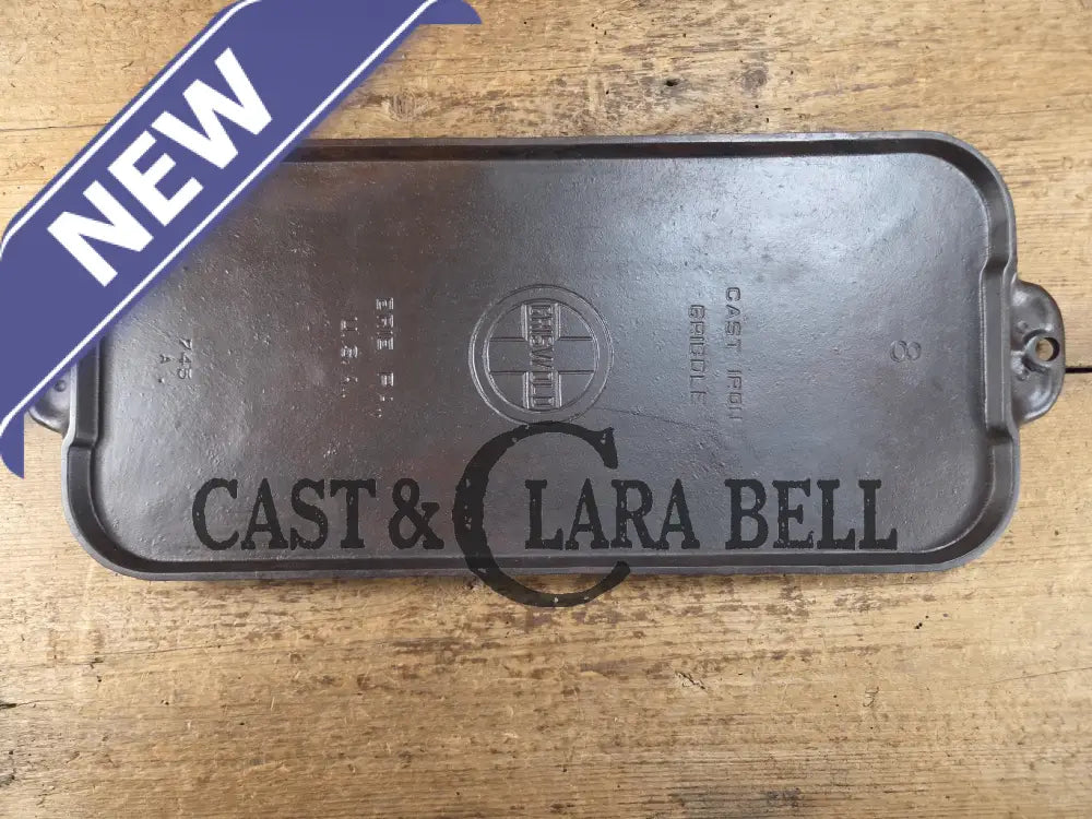Priced to Sell! Early 1900’s hard to find Griswold Long Griddle with Block Logo EPU 745 A. Perfect for pancakes and