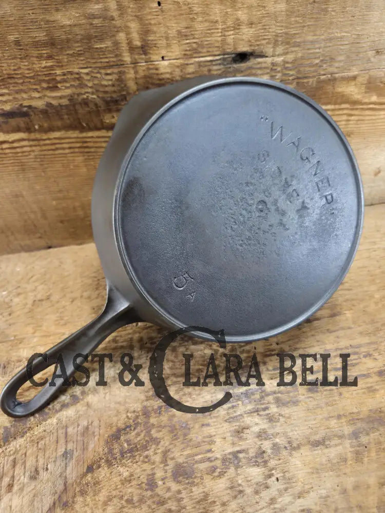 PRICED to Sell! Early 1900βs Wagner Ware #5 A Arc Straight logo cast iron saute skillet. Beautiful piece of history