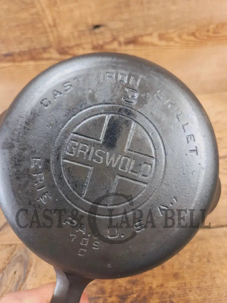 Priced to Sell!! Griswold #3 Skillet with Large Block Logo and Smooth Bottom 709 - Skillet