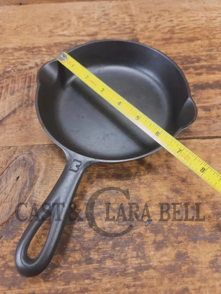 Priced to Sell!! Griswold #3 Skillet with Large Block Logo and Smooth Bottom 709 - Skillet