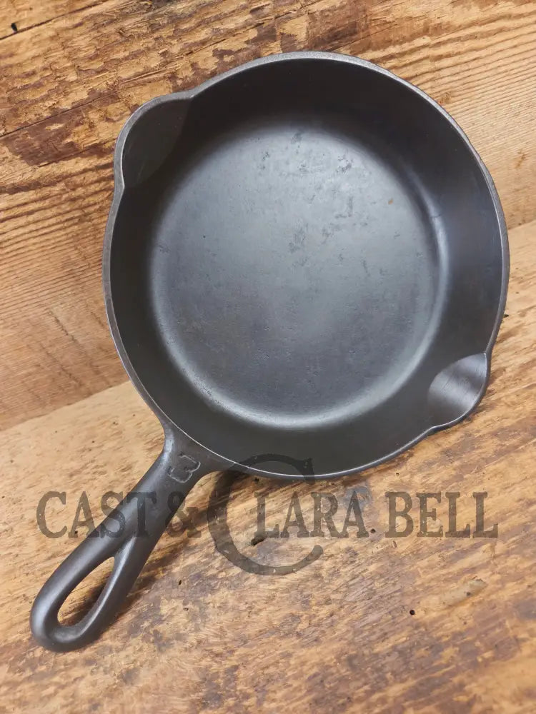 Priced to Sell!! Griswold #3 Skillet with Large Block Logo and Smooth Bottom 709 - Skillet