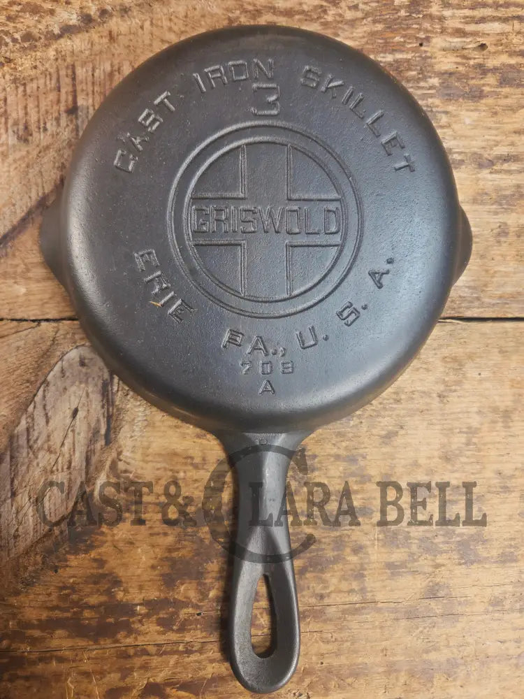Priced to Sell!! Griswold #3 Skillet with Large Block Logo and Smooth Bottom 709 A Skillet