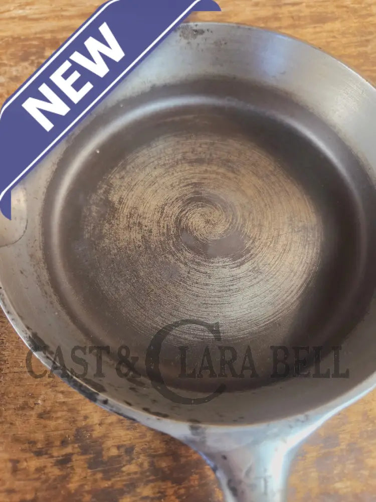 Priced To Sell! Griswold #4 Cast Iron Skillet with Large Block Logo 702 A - Skillet