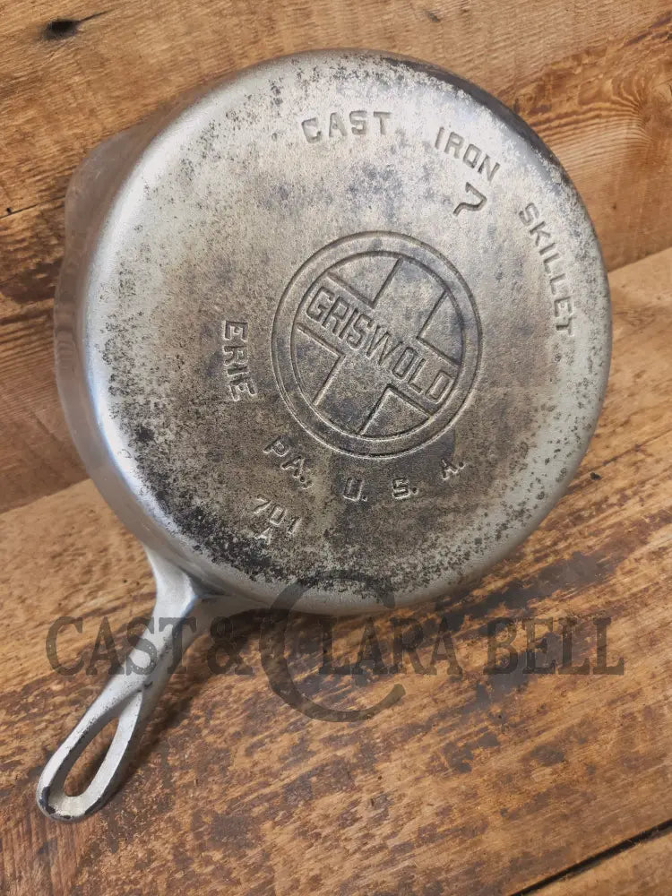 Priced to Sell! 1930βs Griswold #7 Chrome finish Cast Iron Skillet with Large Block Logo 701 - Skillet