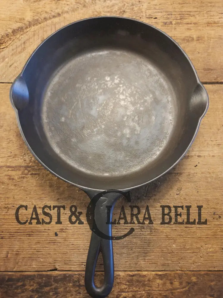 Priced to Sell! Griswold #7 Skillet with Large Block Logo and Smooth Bottom 701. See description Skillet