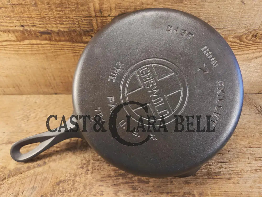 Priced to Sell! Griswold #7 Skillet with Large Block Logo and Smooth Bottom 701. See description Skillet