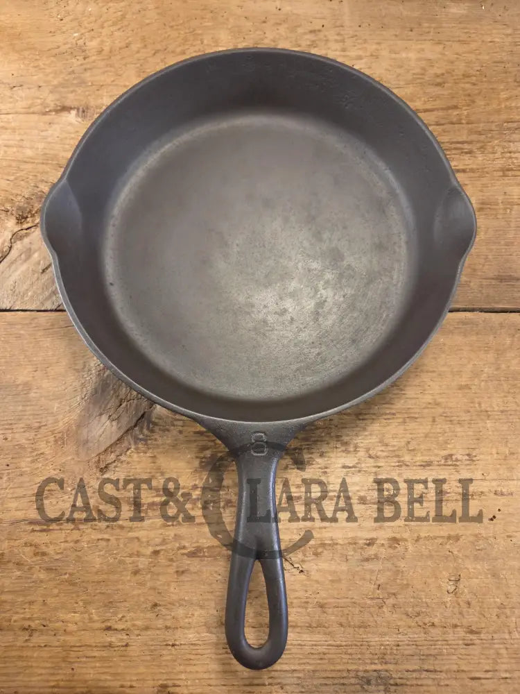 Priced to Sell! Griswold #8 Cast Iron Skillet with Heat Ring 755. Similar to the Victor design. Great pan! Skillet