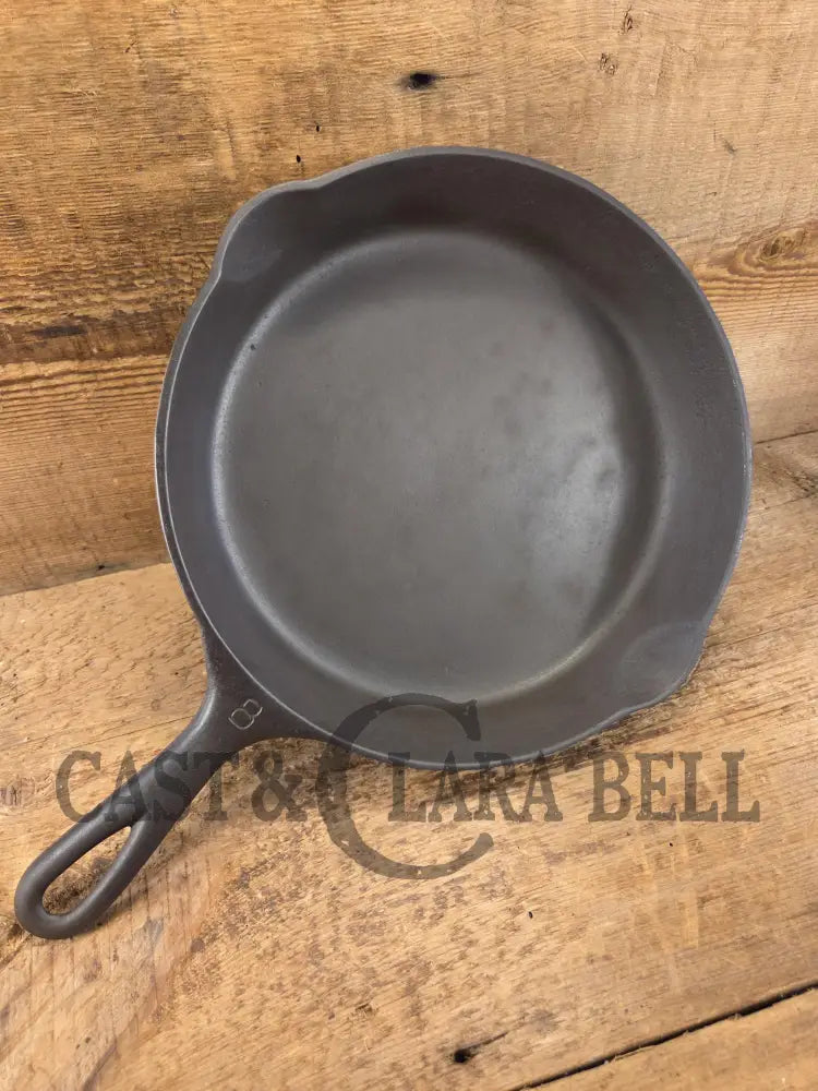 Priced to Sell! Griswold #8 Cast Iron Skillet with Heat Ring 755. Similar to the Victor design. Great pan! Skillet