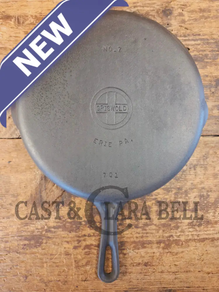 Priced to Sell: Griswold No. 7 Cast Iron Skillet with Small Block Logo and Grooved Handle 701 - Skillet