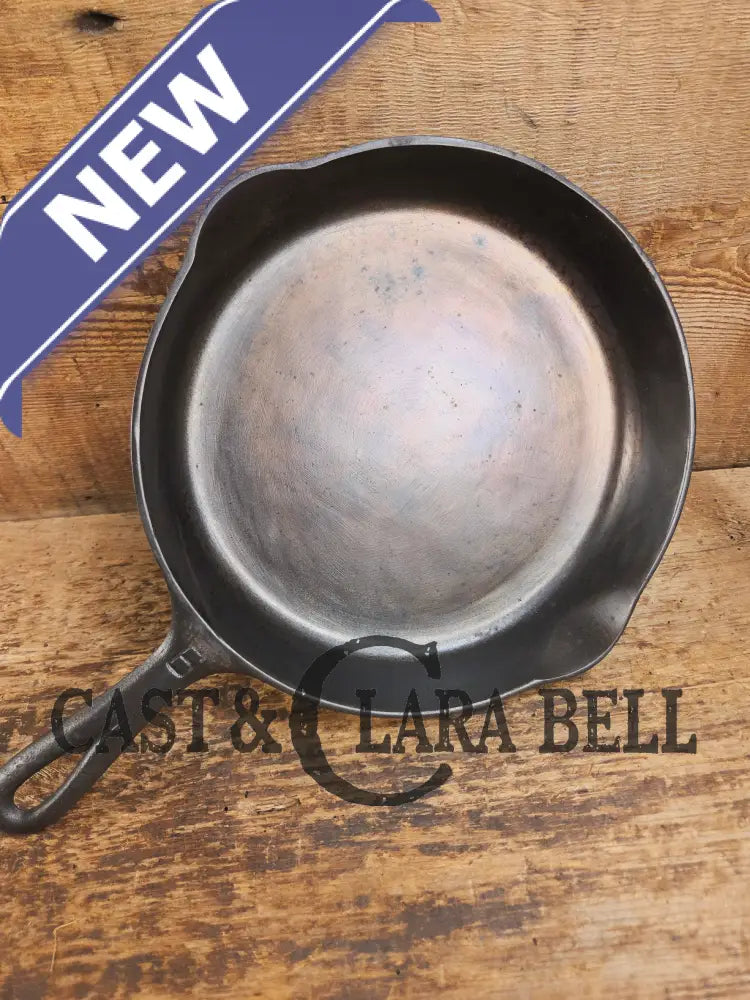 Priced to Sell Hard to Find 1920βs Griswoldβs Victor #6 Skillet with Heat Ring Fully Marked 697 Skillet