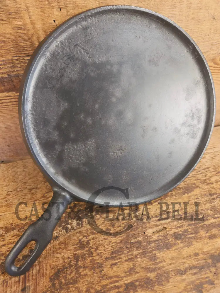 Priced to Sell Iron Mountain by Griswold #8 (1058) Cast Iron Round Griddle - Griddle