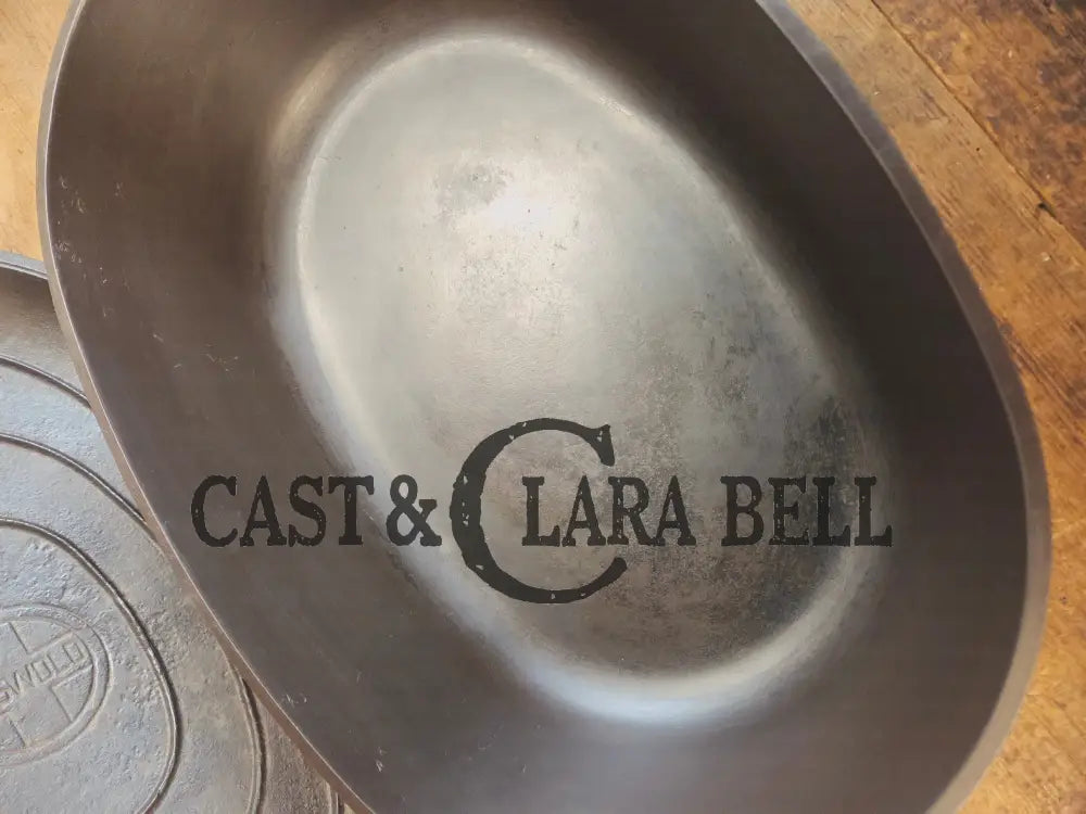 Priced to Sell: MONSTER! 1930’s Griswold #9 Large Block Logo Oval Roaster. P/N 649 Bottom 650 Lid - Dutch Ovens Trivets