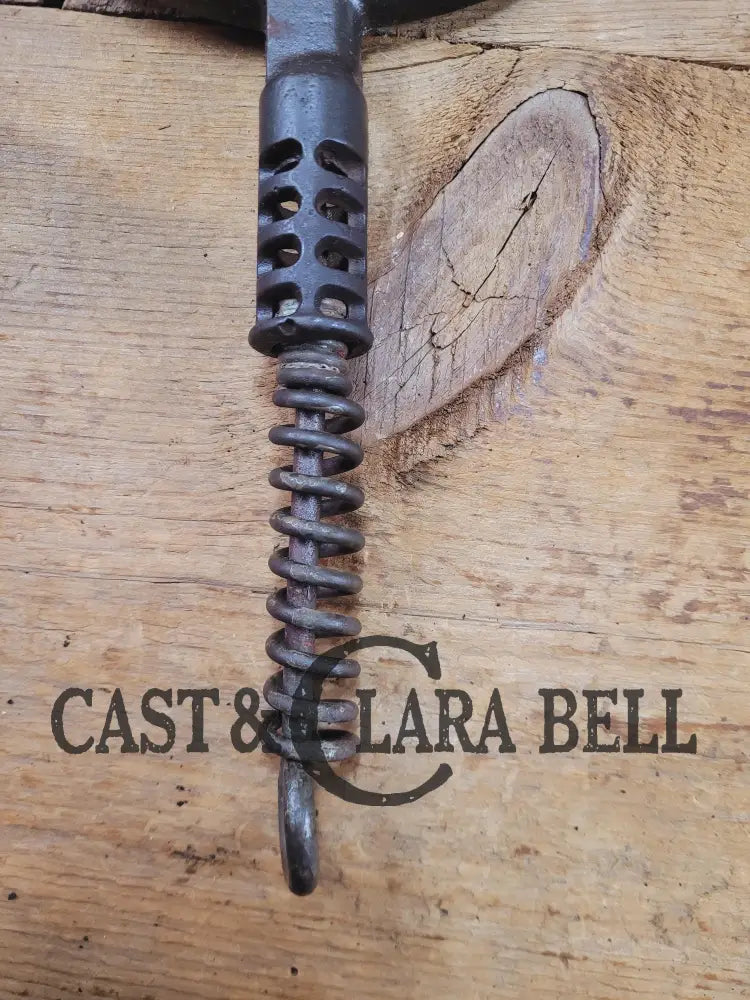 Priced to Sell! See description. 1920โs Griswold No. 8 Waffle Iron (314/315) with Tall Base Raised #88. Makes delicious