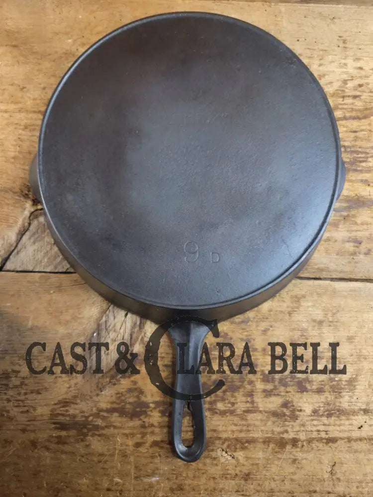 Priced to Sell! See pics and description. Early 1900’s Wagner made Sidney Block Straight Center Logo. Awesome daily