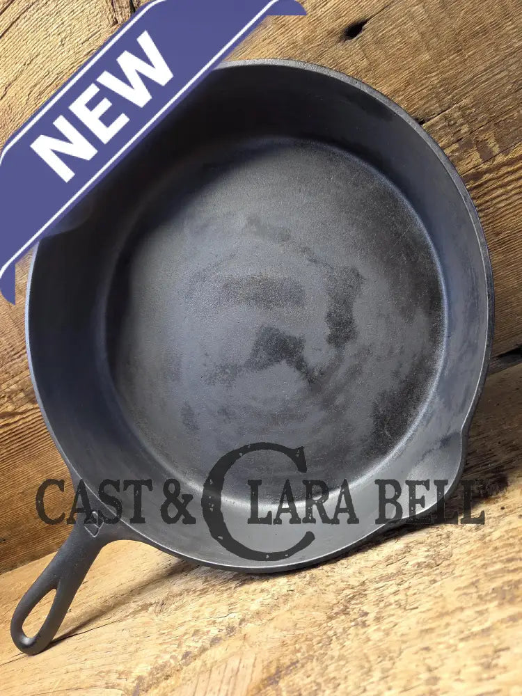 Priced to Sell! The Classic 1920’s Griswold #8 Skillet with Large Block Logo and Smooth Bottom 704 A Skillet