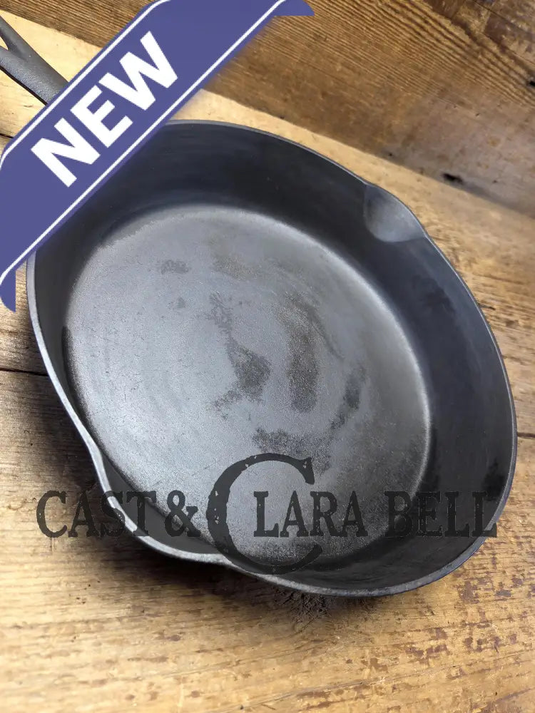 Priced to Sell! The Classic 1920’s Griswold #8 Skillet with Large Block Logo and Smooth Bottom 704 A Skillet