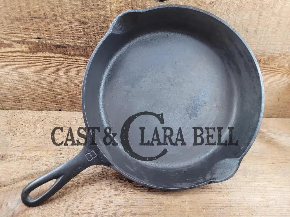 Priced To Sell! The Classic 1920’S Griswold #8 Skillet With Large Block Logo And Smooth Bottom