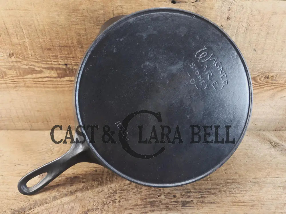 Priced to Sell The Classic! 1924 Wagner Ware Sidney -O- #9 Skillet with Heat Ring and Stylized Logo 1059. Skillet