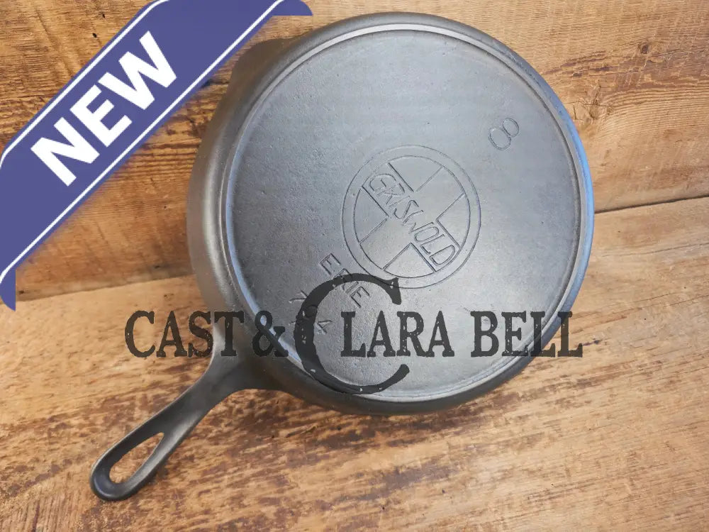 Priced to Sell! The early vintage 1910βs Griswold #8 Skillet with Slant Logo ERIE 704 A. Awesome Skillet