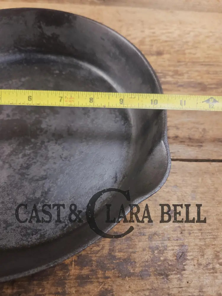 PRICED TO SELL. Very early 1900βs Erie (Griswold) #8 Cast Iron Skillet 704. Third Series Model Perfect first skillet!