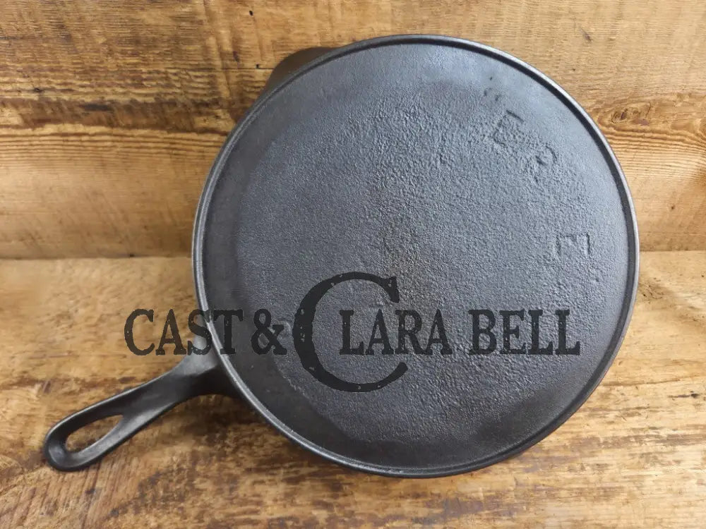 PRICED TO SELL. Very early 1900βs Erie (Griswold) #8 Cast Iron Skillet 707. Third Series Model pitting on outside