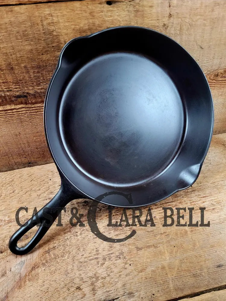Rare! 1895-1910 2nd Series ERIE #8 (Griswold) w Heat Ring and likely Starfish Makers Mark! Donโt miss this one! Skillet