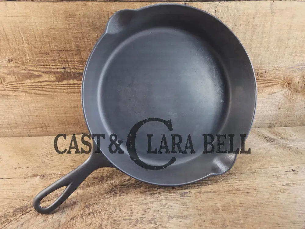 RARE find #9 Griswold ’Erie’ FIRST series! 1890’s era cast iron skillet. These do not come around often! Skillet