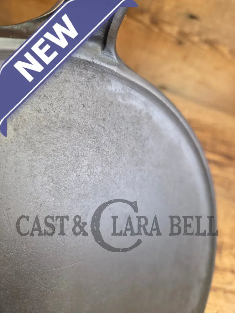 Rare treasure! Griswold hammered #9 Round Griddle. The gift for someone special - Griddle