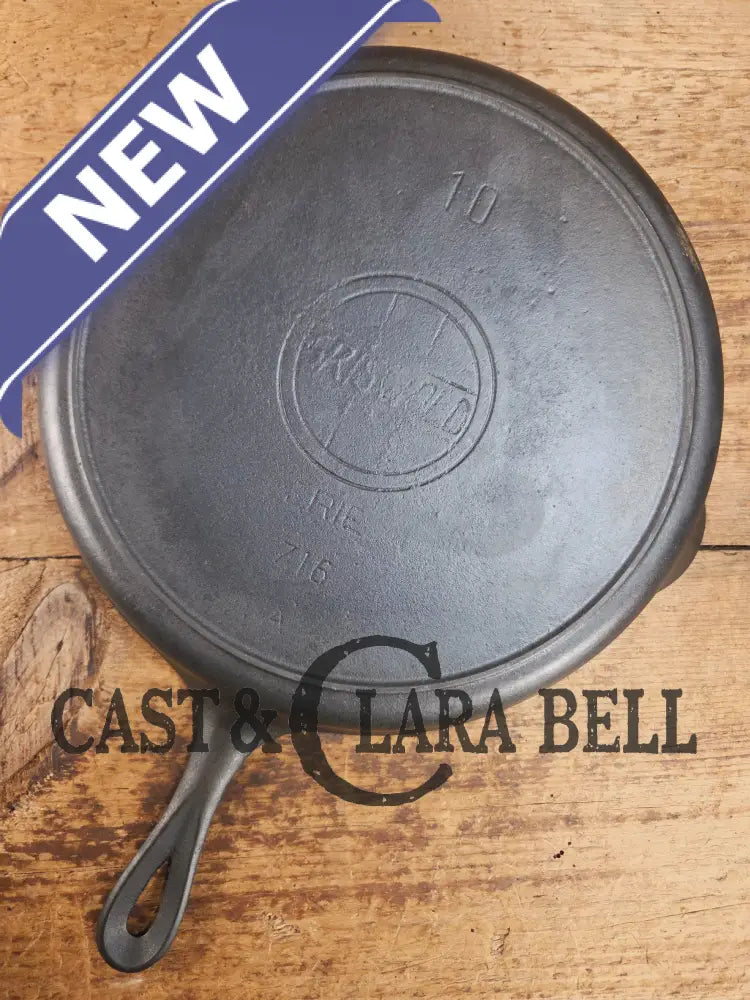 Really cool 1910βs Griswold #10 Skillet large slant logo 716 ERIE series. One of the earlies Griswold Series Skillets