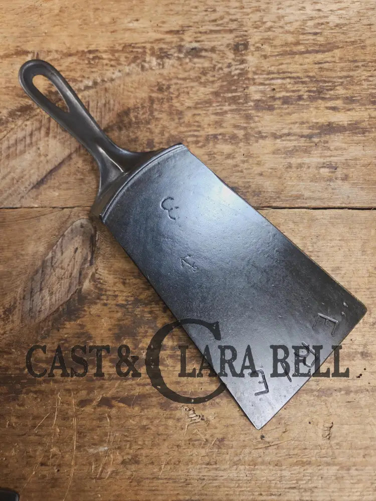 Show stopper. Custom made one of a kind Griswold Erie 2nd Series ANCHOR Makers Mark! A high value collectors pan kept