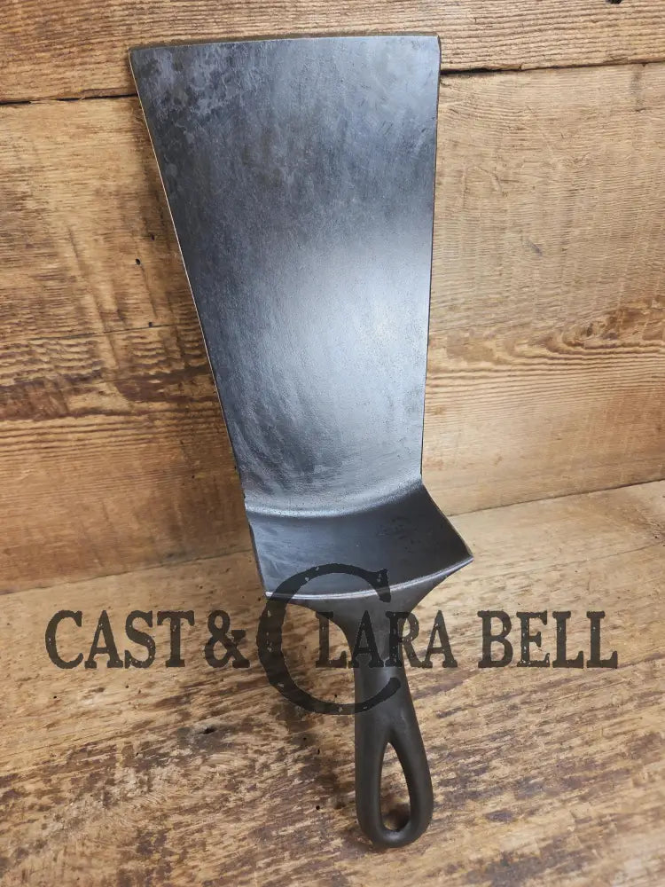 Show stopper. Custom made one of a kind Griswold Erie 2nd Series ANCHOR Makers Mark! A high value collectors pan kept