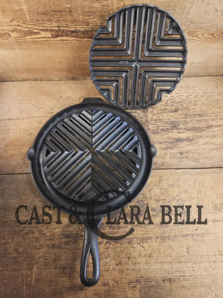 Show Stopper & hard to find Complete Griswold Double Broiler. Amazing piece of American history perfect for searing.