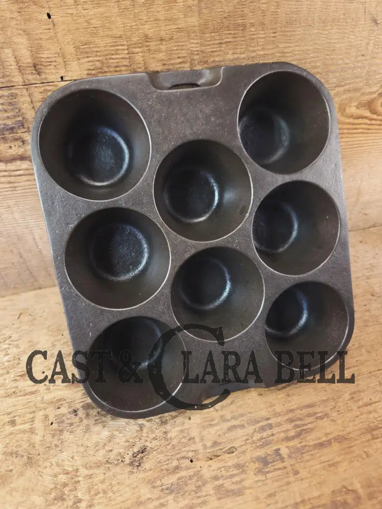 Sleek and elegant! 1930’s Wagner Ware 8 cup Popover Pan 1336 ’R’. Restored and Ready to bake delicious desserts!