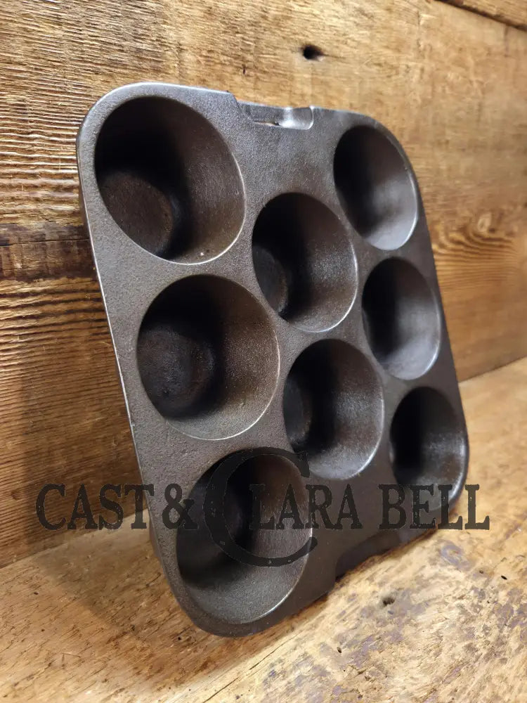 Sleek and elegant! 1930’s Wagner Ware 8 cup Popover Pan 1336 ’R’. Restored and Ready to bake delicious desserts! SC24