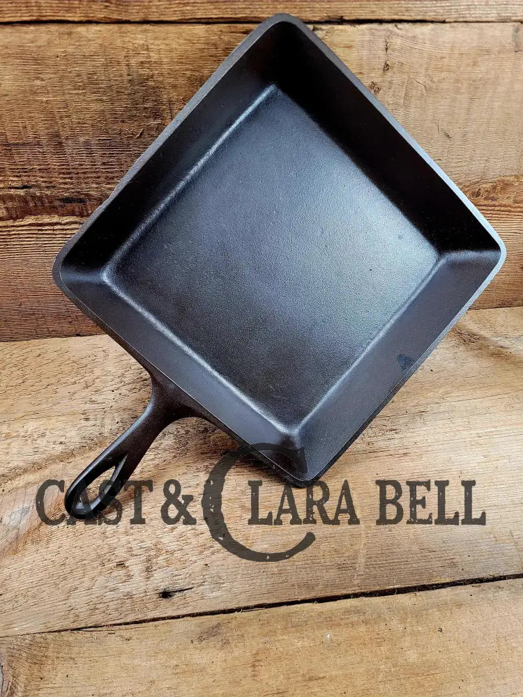 Sleek And Elegant Mid 1900โS Lodge โBlob 2โโ Square Skillet. Versatile Pan For Your