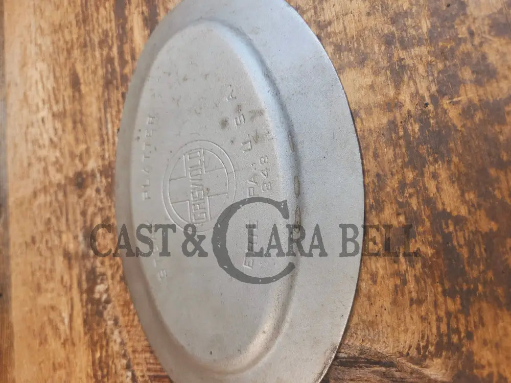 So cool & not common! Griswold #848 βSteak Platterβ. Very cool for the dinner table. - Skillet