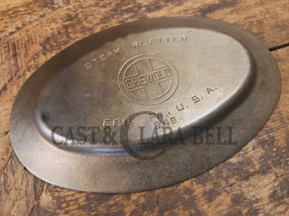 So cool & not common! Griswold #848 ’Steak Platter’. Very cool for the dinner table - Skillet