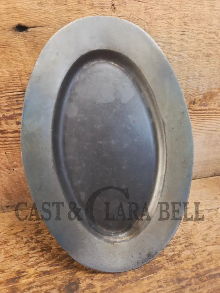 So cool & not common! Griswold #848 ’Steak Platter’. Very cool for the dinner table - Skillet