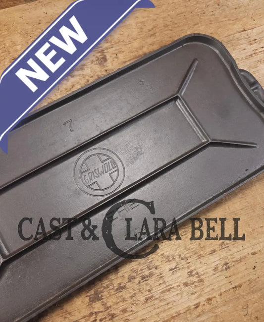 So elegant! 1920βs Griswold #7 Cast Iron Long Griddle with Slant Block Logo 744 Griddle