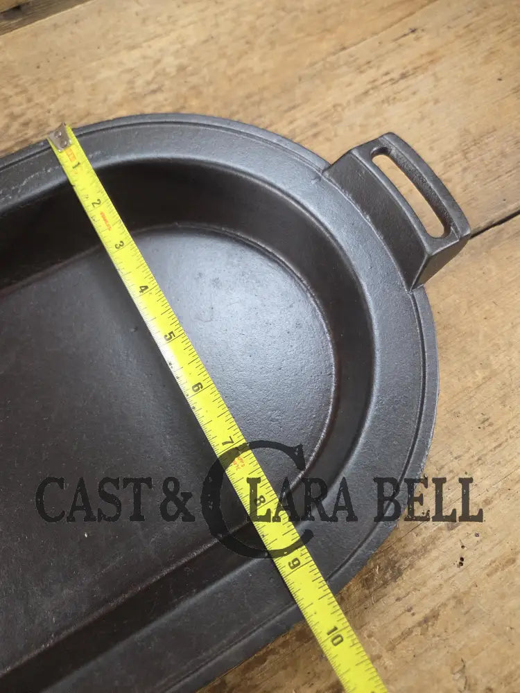 So elegant and very hard to find! 1910’s Griswold #8 Slant Logo 749 Long Griddle/Sad Iron Heater. Don’t miss this one!